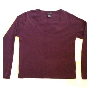 Purple V-neck NY & CO sweater